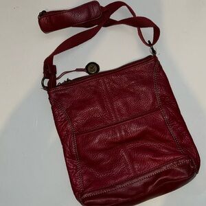 The Sak cross body bag, 100% leather body very good condition adjustable strap